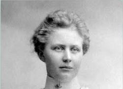 Elizabeth Christ Trump, la nonna di Donald morta il 6/06/1966 a 88 anni, il web si scatena: "Trump anticristo"