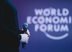 Davos, al via oggi il World Economic Forum 2025, sul tavolo le guerre, i dazi e l’IA, intervento di Trump il 23 gennaio