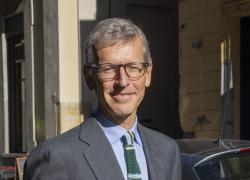 Addio a Nicola De Cardenas, morto il presidente di Assolombarda Pavia e ad di Decsa per un incidente durante un'escursione sull'Etna, aveva 60 anni