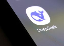 DeepSeek non è più disponibile su App Store e Play Store in Italia, possibile legame con l'indagine sul Garante della Privacy