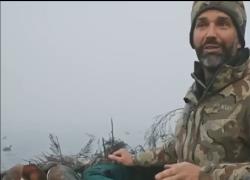 Donald Trump jr "a caccia di specie protette come anatre e quaglie nella laguna di Venezia", denunciato dai Verdi - VIDEO