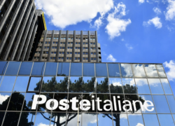 Poste Italiane presenta 'Poste Assicura', l'assicurazione RC per tutti i giorni nella vita privata, nel tempo libero e anche sulle piste da scii