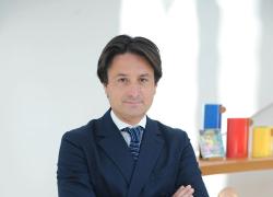 Hermès non conosce crisi, nel 2024 ricavi in crescita a €15,2 mld (+13%) e utile a €4,6 mld; Dumas (CEO): "Solida performance in un contesto economico e geopolitico incerto"