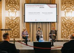 Primanteprima fa da apripista alla settimana delle Anteprime di Toscana. Il vigneto toscano si rafforza sui mercati internazionali anche se preoccupano i dazi 