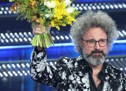 Canta l'oblio della madre invece del woke morente: Cristicchi deve morire,  la sua canzone è una lagna. Detto da gente che di musica mastica meno di niente, che spaccia l'attacco personale per critica 