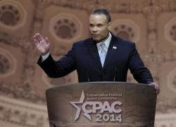 Chi è Dan Bongino, il vice di Kash Patel nell’Fbi nominato da Trump: podcaster “di estrema destra”, ex agente dei servizi segreti e del NYPD