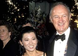 Morte Gene Hackman, l'ipotesi del criminologo Valentin: "Lui ha avuto un infarto, la moglie Betsy è caduta mentre gli prendeva le medicine"
