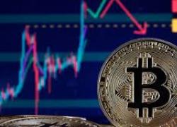 Bitcoin in ribasso del 2,3% a 85.475 $ dopo il crollo del 12,6%, Pavlovski di Rumble: "Leggi tossiche su stablecoin danneggiano fiducia nelle cripto"