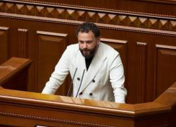Impeachment a Zelenky, Oleksandr Dubinsky, deputato ucraino di Servitore del Popolo, stesso partito del Presidente, in prigione da 15 mesi, ne chiede la rimozione
