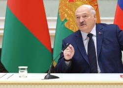 Ucraina, Lukashenko: “Colloqui di pace in Bielorussia con Trump, Putin e Zelensky", i nuovi "accordi di Minsk" per fermare l'espansione della Nato