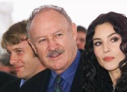 Gene Hackman morto per arresto cardiaco una settimana dopo la moglie, lei uccisa da un virus trasmesso dai topi, il decesso del cane per la fame