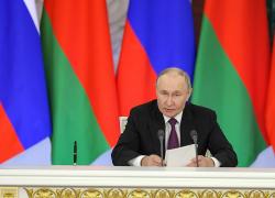 Ucraina, il Cremlino: "Non accettiamo ultimatum sulla tregua, nostra proposta di negoziati sostenuta da BRICS,  vogliamo pace di lungo periodo"