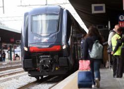 Sciopero dei treni 19 marzo 2025, nuovi disagi per i viaggiatori di Trenitalia, Italo e Trenord, tutta la rete ferroviaria in tilt