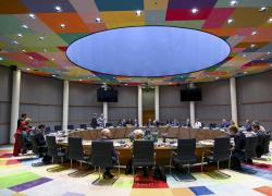 Consiglio europeo, via libera al riarmo ribattezzato "Readiness 2030", ma dubbi sul debito dividono i 27, Meloni: "Utilizzare strumenti comuni"