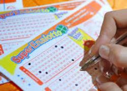 Superenalotto, centrato il 6 per un jackpot da €88,2 milioni a Roma; combinazione vincente: 36, 40, 49, 54, 66, 83, J 14, SS 44