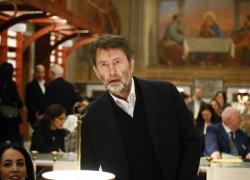 La surreale proposta di Dario Franceschini: dare ai figli solo il cognome della madre per porre rimedio al patriarcato