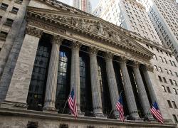 Borse Usa, persi $5400 mld in due giorni per dazi Trump, 2 volte il PIL italiano; crollo di $1800 mld per le Magnifiche 7, Apple -$533 mld, Nvidia -$393 mld, Meta -$200 mld e Tesla -$139 mld