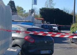 Omicidio-suicidio a Napoli, Andrea Izzo spara a compagno dell’ex Milko Gargiulo davanti ad una scuola, poi si suicida 