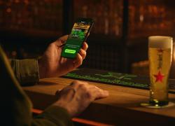 Heineken, lanciata web app di "incontri per bar" per incoraggiare i giovani a ravvivare la loro vita sociale 