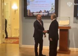 Ucraina, vertice di 5 ore Witkoff-Putin a San Pietroburgo, Trump: "La Russia deve muoversi", ipotesi sanzioni senza accordo entro aprile – VIDEO