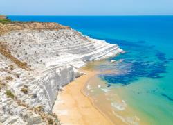 Agrigento, vietato di nuovo l'accesso alla suggestiva Scala dei Turchi