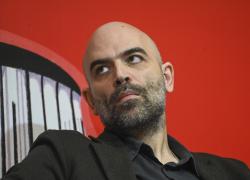 Il bardo cosmopolita Roberto Saviano attacca duramente Elon Musk: "La loro fine sarà violenta", parole inverosimili