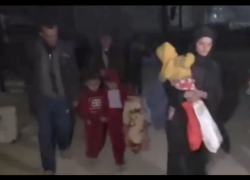 Israele bombarda l'ultimo ospedale di Gaza, il battista al-Ahli ora ridotto a macerie, il VIDEO dell'esplosione ed evacuazione 