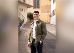 Incendio Mezzocorona, morto intossicato il 30enne Patrick Vettori, fratello del campione di arti marziali Martin - VIDEO