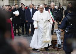 Papa Francesco ha combattuto la corruzione nella chiesa, ma ha alienato i conservatori con le sue posizioni culturali