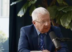 Il veterano dei corrispondenti di guerra tedeschi Patrik Baab intervistato dal Prof Diesen: "La Crimea ha scelto di far parte della Russia"