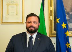 Ue, Carloni: "La Lega al fianco delle Marche per la revisione dello status di protezione del lupo"