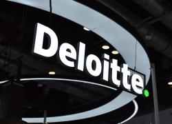 Deloitte, banche digitali in crescita in Italia: +50% annuo sui depositi; una filiale su 5 a rischio chiusura entro il 2029