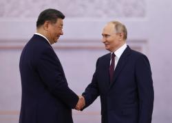 Incontro Putin-Xi Jinping a Mosca, leader cinese: “Insieme contro bullismo egemonico USA”, zar: “Con la Cina difendiamo verità storica su II Guerra Mondiale”
