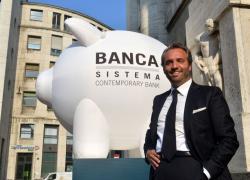 Banca Sistema, nel Q1 2025 utile netto a €11,6 milioni (+182%) e margine di intermediazione a 42,8 mln (+60%); commissioni -34%
