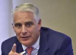 Unicredit, risultati record nel 1° trimestre 2025, ricavi a €6,5 miliardi trainati dalle commissioni, utile netto a €2,8 miliardi (+8,3%)