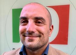 Fano, segretario Pd locale Tommaso Della Dora morto dopo malore improvviso, il 42enne stroncato da un infarto in casa
