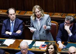 Gaza, scontro Meloni-Bonelli al Question time, lei: "Non condividiamo alcune scelte di Netanyahu ma sì a 2 popoli 2 stati", lui: "Vergogna non condanna Israele"