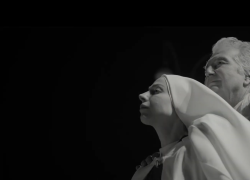 "L'infinito": una "piccola bellezza" prodotta da e "alla" Sorrentino. Un film dove lo sceneggiatore guarda se stesso. E la morte. Da vedere