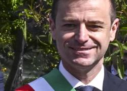 Sorrento, arresto in flagranza per sindaco Massimo Coppola (Pd), sorpreso da Guardia di Finanza mentre intascava mazzetta da €6mila