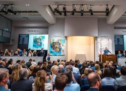 Milano, arriva l'asta per milionari organizzata da Sotheby's con capolavori di Wharol, De Chirico e Fontana