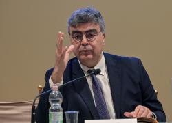 Gaza, il delirio di Fiano (PD) a favore del genocidio: "Va insegnato il valore del sionismo, cortei anche per gli ostaggi, legge Mancino per cartelli nei negozi"