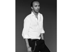 Talenti Italiani: lo stilista Francesco Scognamiglio torna al controllo totale sulla sua etichetta e ripensa ad un progetto di moda, arte e design