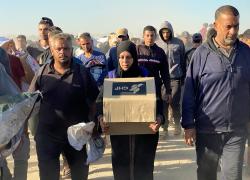 Gaza, il rapporto di Fa e Wpf denuncia Israele e GHF:  "Almeno 64 attacchi negli hub di aiuti, Tel Aviv usa il cibo come arma di guerra"