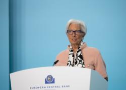 Bce taglia tassi dello 0,25%, al 2%, inflazione nell'Eurozona scesa all'1,9% a maggio rispetto al 2,2% di aprile