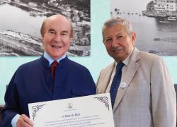 Roberto Sciò, presidente onorario dell’Hotel Il Pellicano, ha ricevuto la cittadinanza onoraria del Comune di Monte Argentario
