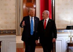Israele, rinviato processo a Netanyahu per corruzione per visita in Usa dopo pressing di Trump: "Annullatelo, è caccia alle streghe contro 'Bibi'"