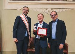 Acqua dell’Elba: Pegaso d’Oro della Regione Toscana per 25 anni di impegno per il territorio elbano 
