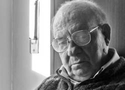 Domenico Cara e l’inattuale necessità del sacro nella parola poetica, la sua voce come richiamo alle profondità insondate dell’essere