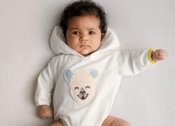 Gensami SS26: quando la luce che veste i bambini diventa trama e racconta legami