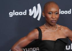 L'attrice nera e queer Cynthia Erivo sarà Gesù in Jesus Christ Superstar, Hollywood continua con la politica woke, polemica: "È blasfemia"